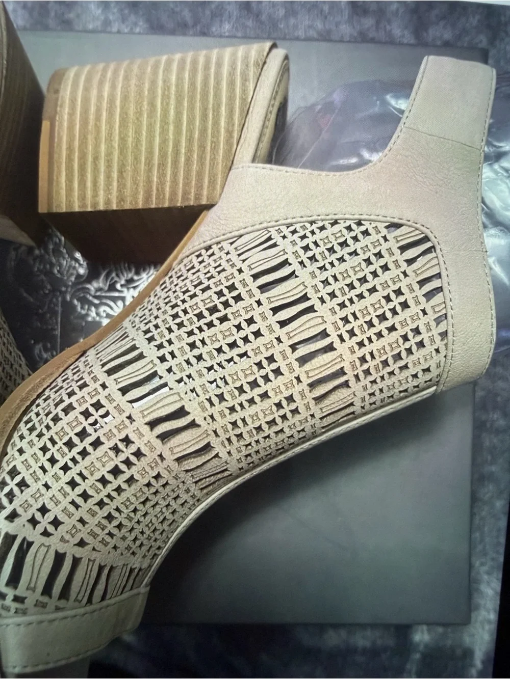 Vince Camuto Taupe Laser-Cut Peep-Toe Wedge Sandals